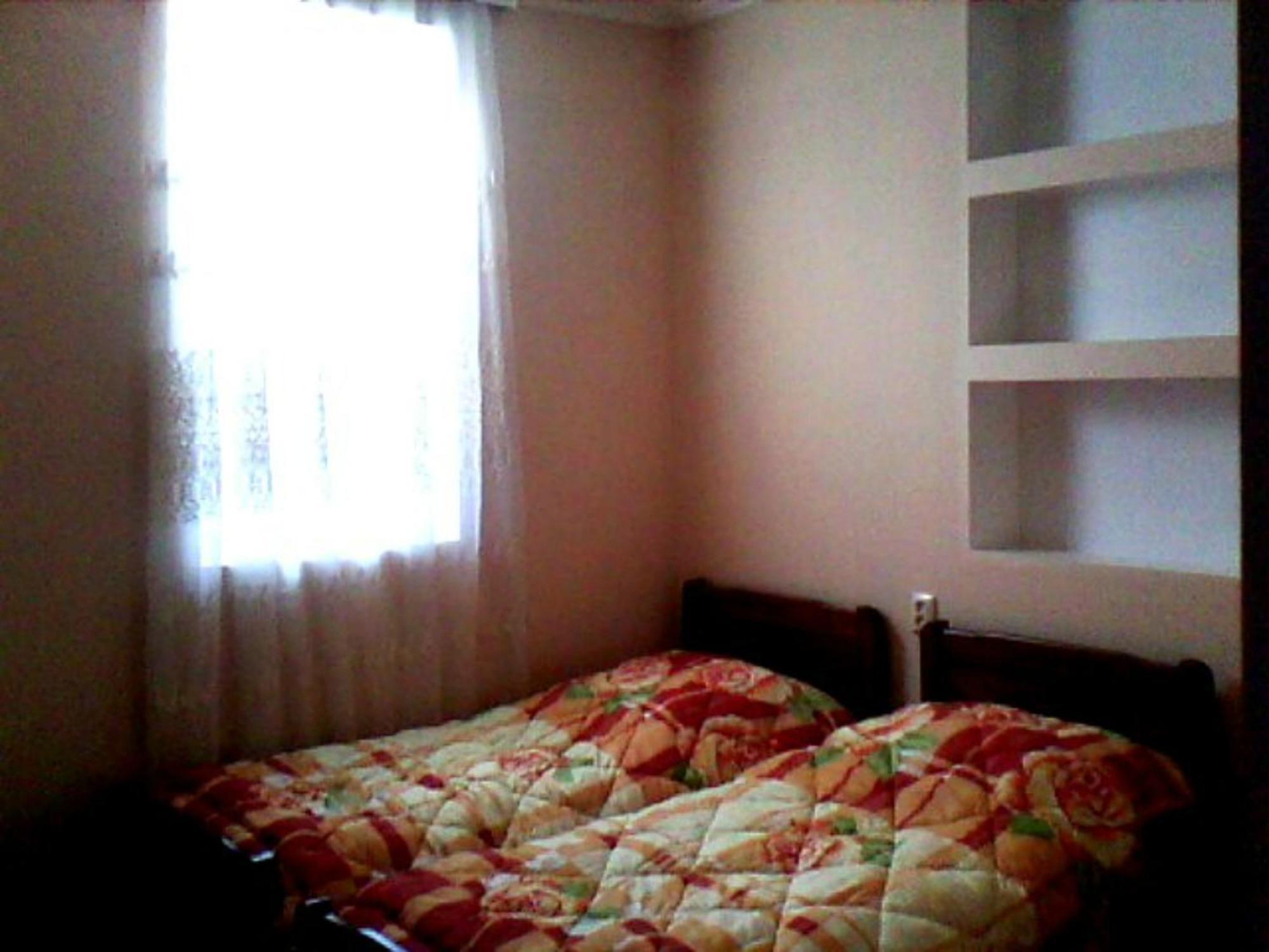 White Guest House باتومي المظهر الخارجي الصورة