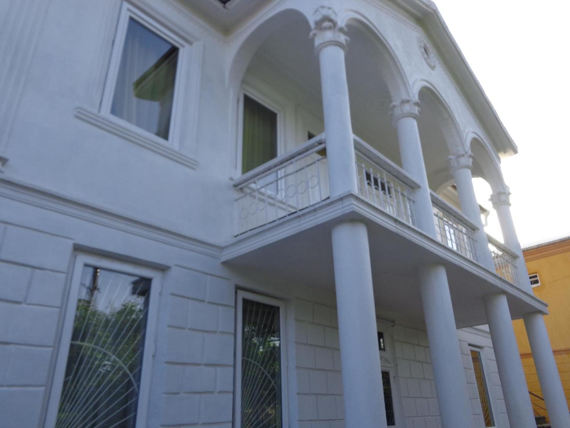 White Guest House باتومي الغرفة الصورة